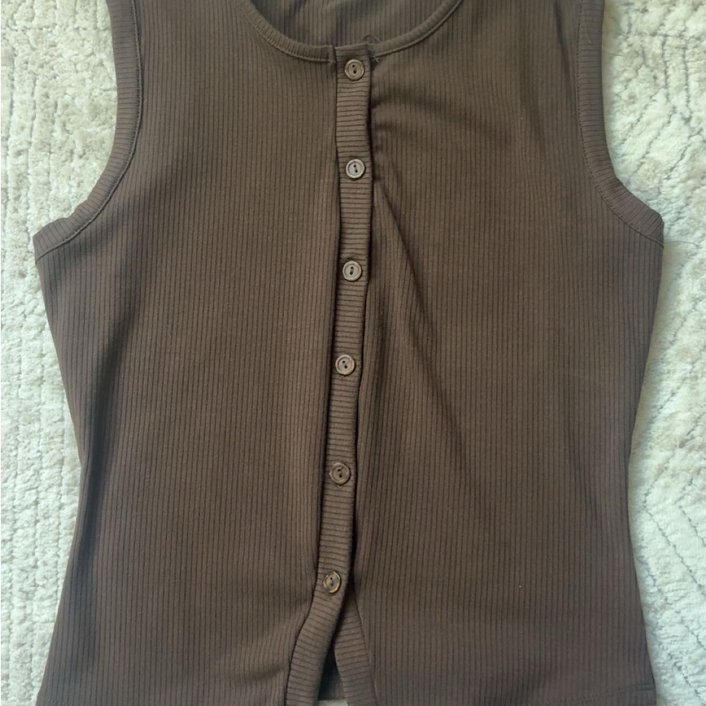 Sleeveless Brown Button-Up Top